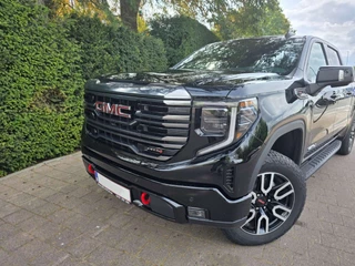 GMC Sierra