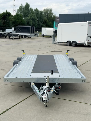 Brian James A-transporter 550x210 2as 3.5T
