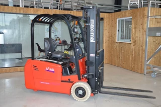 Maximal 1.6T -Elektrisch -3W - Triplex 4.8m- Full Free-Side Shift