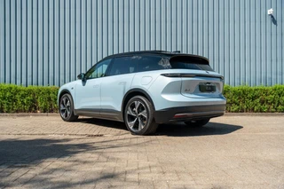 NIO EL6