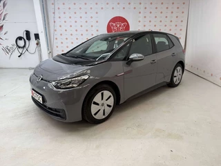 Volkswagen 45 kWh 16000km! Pure Performance Carplay Lane assi