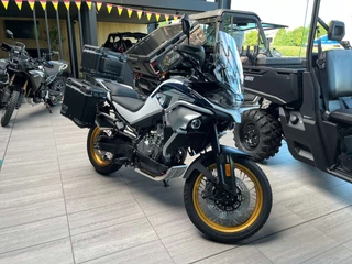 CFMOTO 800 MT