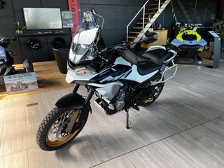 CFMOTO 800 MT