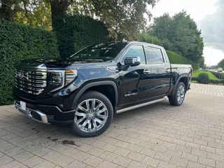 GMC Sierra