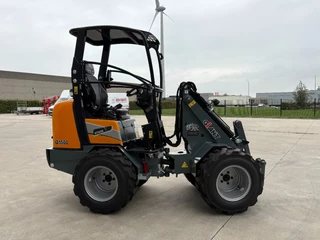 Giant G1500