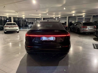Audi Q8 Sportback e-tron