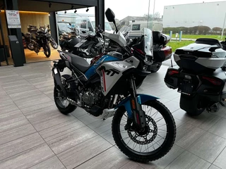 CFMOTO 450 MT