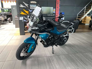 CFMOTO 800 MT