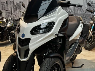 Piaggio MP3