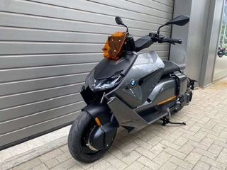 BMW CE 04