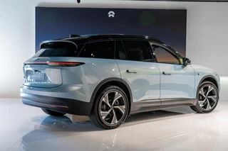 NIO EL6