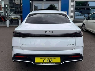 BYD SEAL