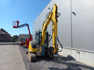 Komatsu PC58MR-5