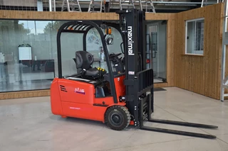 Maximal 1.6T -Elektrisch -3W-Triplex 4.8m- Full Free-Side Shift
