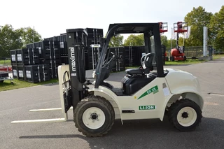 Maximal 2.5T-Elektrisch-CX model-Triplex 4.35 m-Side Shift- Vorkversteller