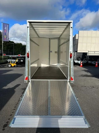 Ifor Williams BV125G 7 LED Gesloten aanhangwagen met deur/klep combinatie 364x147x214 cm 2700 kg